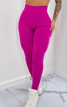 Load image into Gallery viewer, V Shape Seamless Front  Pink Leggings
